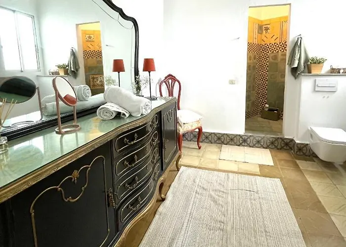 Avenida Islas Canarias 아파트