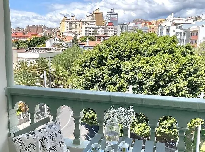 Avenida Islas Canarias Daire